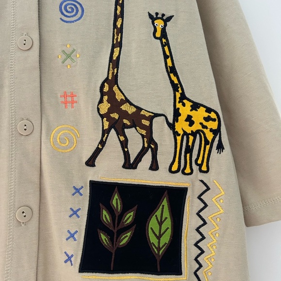 Onque giraffe cardigan. Like new condition. Embroidered, beaded. Miss Frizzle! - Picture 2 of 10